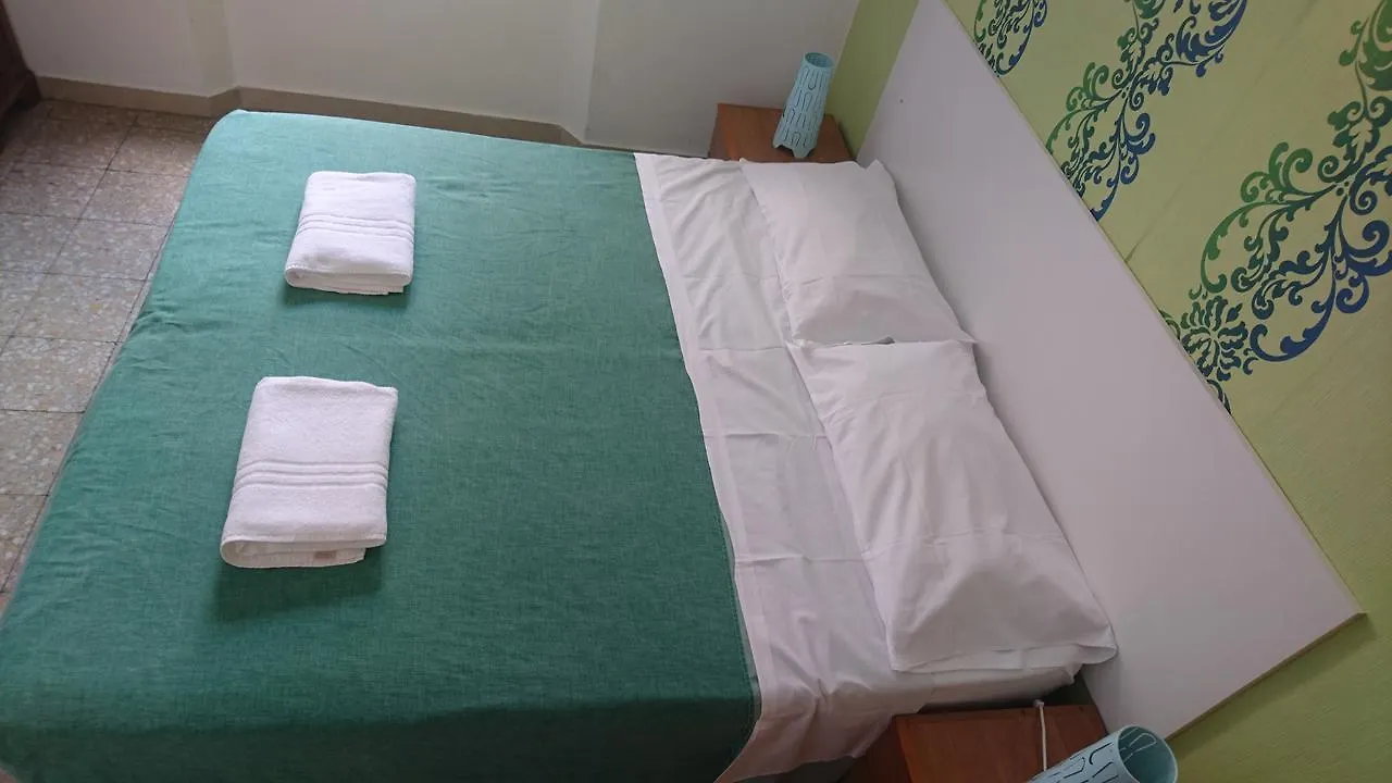 Guest house Pisa Lodge B&B Hostel