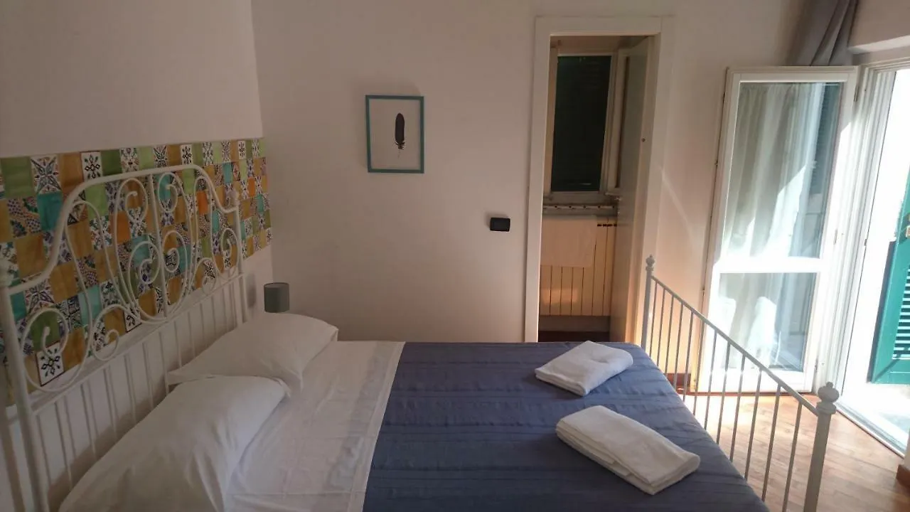 Pisa Lodge B&B Hostel Italy